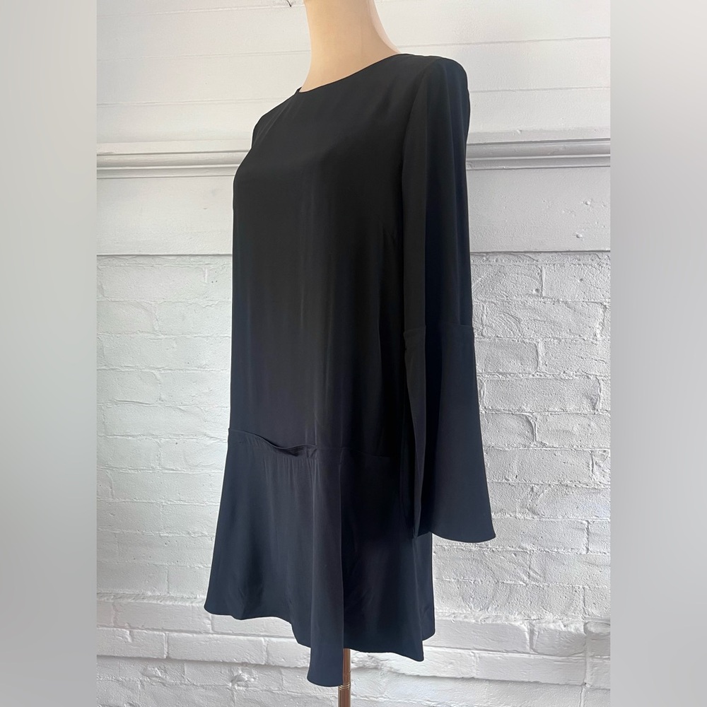 Tibi Silk Drop Waist Mini Dress Black Long Sleeve Shift Size 4 Natural Fiber LBD - Picture 6 of 16